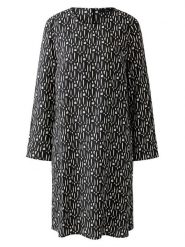 Oui Sukienka w kolorze czarnym rozmiar: 36. Czarne sukienki damskie Oui, na co dzień, bez wzorów, z wiskozy, bez kołnierzyka, bez ramiączek, midi, proste. Za 189.74 zł.