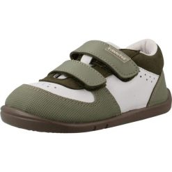 Buty TITANITOS L500 BENEIXIDA DEPORTIVO TIRA ADHES Zielony. Zielone buty fitness męskie TITANITOS, na fitness i siłownię. Za 216.99 zł.