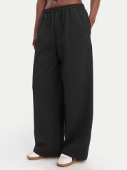 Reebok Spodnie dresowe Reebok x Ewa Chodakowska Hanna RK25624CCW Czarny Wide Leg. Czarne spodnie dresowe damskie Reebok, xs, bez wzorów, z bawełny. Za 269.99 zł.