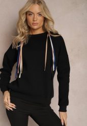 Czarna Bawełniana Bluza z Sznurkami i Kapturem Tyche. Czarne bluzy z kapturem damskie Renee, z bawełny. Za 89.99 zł.