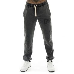 Spodnie dresowe z bawełna na co dzień na siłownię. Czarne spodnie dresowe męskie LEONE 1947 APPAREL, bez wzorów, z bawełny. W wyprzedaży za 124.24 zł.