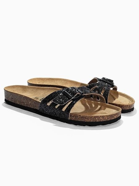 BACKSUN Skórzane klapki "Venecia" w kolorze czarnym rozmiar: 38. Czarne klapki damskie Backsun, bez wzorów, z materiału, bez obcasa. Za 130.99 zł.