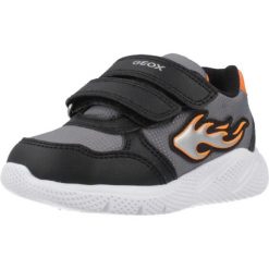 Buty GEOX B SPRINTYE BOY Czarny. Czarne buty fitness męskie Geox, na fitness i siłownię. Za 159.99 zł.