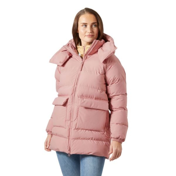 Parka damska z kapturem Helly Hansen Ellie. Czerwone parki damskie Helly Hansen, na zimę, bez wzorów, z syntetyku. W wyprzedaży za 1,142.00 zł.