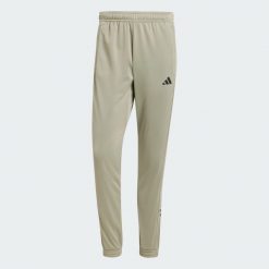Spodnie Train Essentials Camo Training. Szare spodnie sportowe męskie Adidas, z dzianiny. Za 299.00 zł.