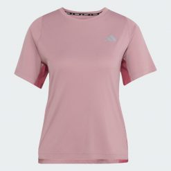 Koszulka adi365Breeze Running. Fioletowe bluzki damskie Adidas, bez wzorów, bez kołnierzyka. Za 179.00 zł.