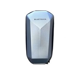 Plecak BlueTouch na hulajnogi pojemność 4 l wodoodporny. Niebieskie plecaki damskie BLUETOUCH, bez wzorów, z materiału, eleganckie. Za 109.00 zł.