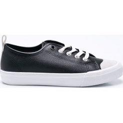 Big Star - Tenisówki. Czarne trampki i tenisówki damskie Big Star, bez wzorów, z gumy. W wyprzedaży za 39.90 zł.