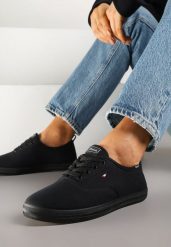 Czarne Basicowe Tenisówki Vices Hallriva. Czarne trampki i tenisówki damskie Renee, bez wzorów, z jeansu. Za 44.99 zł.