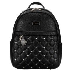 Elegancki czarny mały plecak damski zdobiony pikowaniem i srebrnymi nitami eko skóra Peterson. Czarne plecaki damskie Peterson, z aplikacjami, ze skóry, eleganckie. Za 139.99 zł.