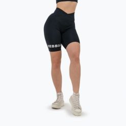 Spodenki NEBBIA Snatched High Waisted. Czarne szorty damskie Nebbia, bez wzorów, sportowe. Za 109.99 zł.
