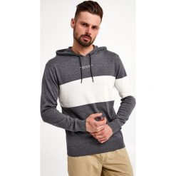 Sweter męski ARMANI EXCHANGE. Swetry męskie Armani Exchange, m, bez wzorów, bez kołnierzyka. W wyprzedaży za 573.30 zł.
