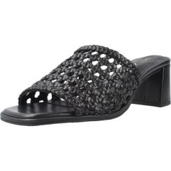 Buty UNISA MABIA CRF Czarny. Czarne obuwie trekkingowe damskie Unisa. Za 478.99 zł.