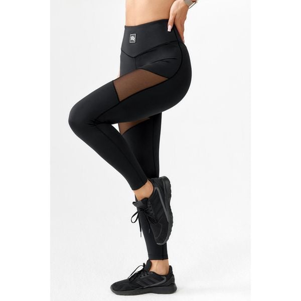 Getry damskie legginsy sportowe szybkoschnące fitness Rough Radical Kendi Long. Czarne legginsy damskie ROUGH RADICAL, s, bez wzorów. W wyprzedaży za 152.92 zł.