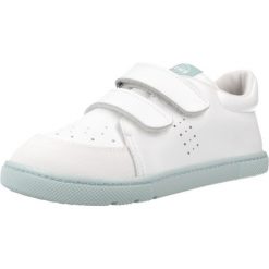 Buty TITANITOS L540 IKER Niebieski. Niebieskie buty trekkingowe męskie TITANITOS, ze skóry, bez zapięcia, trekkingowe. Za 242.99 zł.