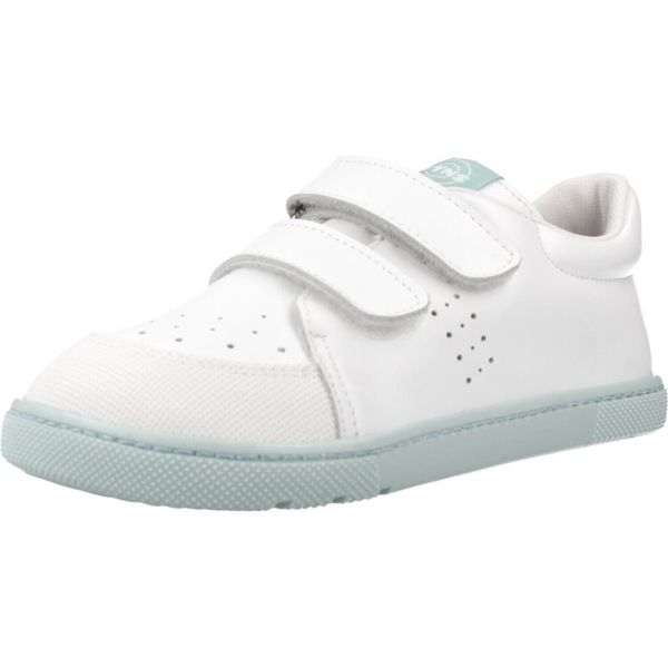 Buty TITANITOS L540 IKER Niebieski. Niebieskie buty trekkingowe męskie TITANITOS, ze skóry, bez zapięcia, trekkingowe. Za 242.99 zł.