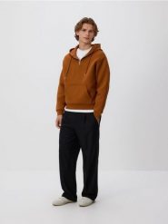 Bluza z kapturem - miedziany. Brązowe bluzy z kapturem męskie Reserved, l, z bawełny. Za 139.99 zł.