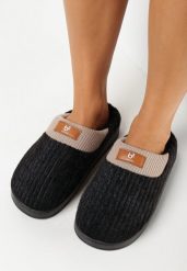 Czarne Kapcie z Futerka Ozdobione Tłoczeniem i Naszywką Lavetire. Czarne kapcie damskie Born2be, z gumy. Za 29.99 zł.