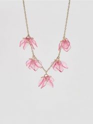 Naszyjnik z zawieszkami - różowy. Czerwone naszyjniki damskie Reserved. Za 89.99 zł.