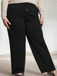 Spodnie wide leg z domieszką wiskozy Plus Size - czarny. Czarne spodnie materiałowe damskie Sinsay, bez wzorów, z wiskozy, plus size. Za 59.99 zł.