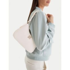 Torebka Nine West. Brązowe torebki klasyczne damskie Nine West, bez wzorów, bez dodatków. Za 159.99 zł.