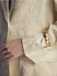 Masywna bransoletka - złoty. Żółte bransoletki damskie Reserved, złote. Za 59.99 zł.