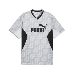 Męska luźna koszulka piłkarska Essentials z blokami kolorów PUMA. Białe t-shirty sportowe męskie Puma, m, bez ramiączek, do piłki nożnej. Za 149.00 zł.