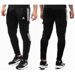 Adidas spodnie męskie dresowe sportowe treningowe cargo Tiro. Czarne spodnie sportowe męskie Adidas, z dresówki. Za 238.00 zł.