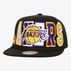 Czapka snapback Los Angeles Lakers NBA. Czarne czapki męskie Mitchell & Ness, bez wzorów. Za 221.50 zł.