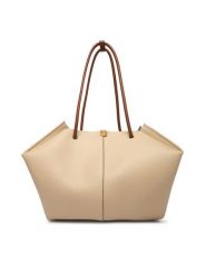 Coccinelle Torebka U2L Coccinellekamy E1 U2L 11 02 01 Beżowy. Brązowe torebki klasyczne damskie Coccinelle, bez wzorów, ze skóry, bez dodatków. Za 1,439.00 zł.