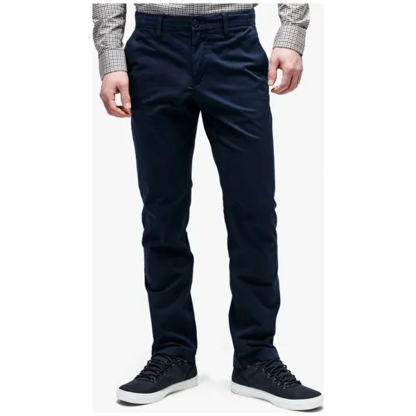 Timberland Spodnie Squam Lake Stretch Twill Straight Chino , granatowy, rozmiar 30/32. Niebieskie spodnie materiałowe męskie Timberland, bez wzorów, z bawełny. W wyprzedaży za 319.99 zł.