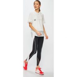Adidas Performance - Top Stella McCartney. Białe topy damskie adidas Performance, m, bez wzorów, z bawełny, bez kołnierzyka. W wyprzedaży za 179.90 zł.