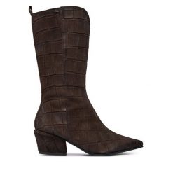 Kozaki Tamaris. Brązowe kozaki damskie Tamaris, bez obcasa, na słupku. Za 554.99 zł.