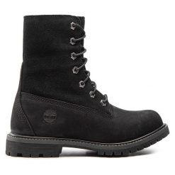 Trapery Timberland. Czarne trapery damskie Timberland, bez obcasa. Za 629.99 zł.