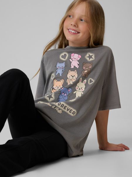 4F T-shirt loose z nadrukiem dziewczęcy - szary 122/128 (6-8 lat). Szare koszulki dziewczęce 4f, bez wzorów, z bawełny, bez ramiączek. Za 59.99 zł.