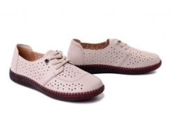 ARTIKER RELAKS 58C1511 beige, półbuty damskie. Brązowe półbuty damskie Artiker Relaks, w ażurowe wzory, ze skóry, bez obcasa. Za 194.90 zł.