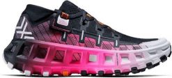Buty trailowe X-Bionic TerraSkin X00/C. Czarne obuwie do biegania damskie X BIONIC. Za 1,290.90 zł.