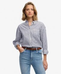 Superdry Koszula Poplin Relaxed z długim rękawem z bawełny organicznej. Białe koszule damskie Superdry., uniwersalny, bez wzorów, z bawełny, klasyczne, bez kołnierzyka, bez ramiączek. Za 282.85 zł.