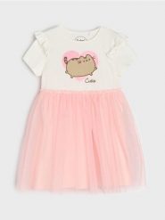 Bawełniana sukienka z tiulem i falbanami Pusheen the Cat - różowy. Czerwone sukienki dziewczęce Sinsay, bez wzorów, z bawełny, bez ramiączek. Za 29.99 zł.