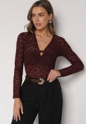 Bordowa Koronkowa Bluzka z Długim Rękawem i Dekoltem w Serek Senafera. Czerwone bluzki damskie Born2be, m, bez wzorów, z jeansu, eleganckie, bez kołnierzyka, bez ramiączek. Za 99.99 zł.