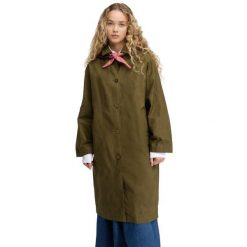Damski woskowany płaszcz Siroko Skye-W Green. Zielone płaszcze damskie SIROKO, l, bez wzorów, z bawełny, klasyczne. Za 506.00 zł.