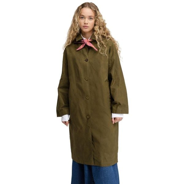 Damski woskowany płaszcz Siroko Skye-W Green. Zielone płaszcze damskie SIROKO, l, bez wzorów, z bawełny, klasyczne. Za 506.00 zł.