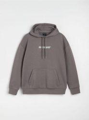 Bluza z napisem z domieszką bawełny - szary. Szare bluzy bez kaptura męskie Sinsay, bez wzorów, z bawełny, sportowe, bez kołnierzyka, bez ramiączek. Za 49.99 zł.