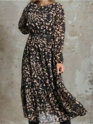 Midi sukienka we wzory - wielobarwny. Sukienki damskie Sinsay, l, bez wzorów, bez kołnierzyka, bez ramiączek, midi. Za 69.99 zł.