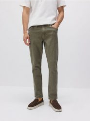 Jeansy slim z efektem sprania - zielony. Zielone jeansy męskie Reserved. W wyprzedaży za 65.99 zł.