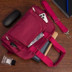 Torebka damska lekka duża A4 modna torba shopperka bordowa na ramię Beltimore J32. Czerwone torebki klasyczne damskie bez wzorów, duże, bez dodatków. Za 59.90 zł.