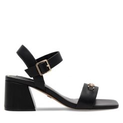 Sandały Nine West. Czarne sandały damskie Nine West, bez wzorów, bez obcasa, na słupku. Za 149.99 zł.