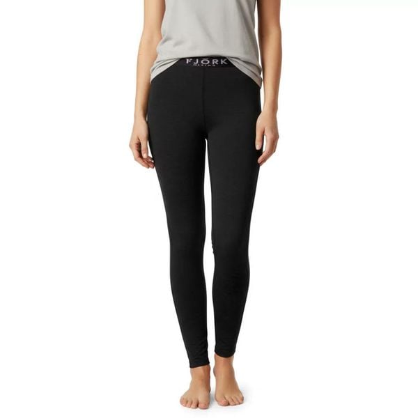 Damskie legginsy termoaktywne ze 100% wełny merynosów - Bjork 210. Czarne bielizna termoaktywna damska FJORK MERINO, xs, bez wzorów, z wełny. W wyprzedaży za 249.00 zł.
