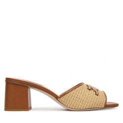 Klapki KARL LAGERFELD. Brązowe klapki damskie Karl Lagerfeld, bez wzorów, bez obcasa. Za 716.99 zł.