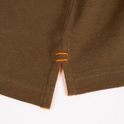 Polo Spalding Essential. Zielone szorty męskie Spalding, m, z materiału. Za 232.50 zł.